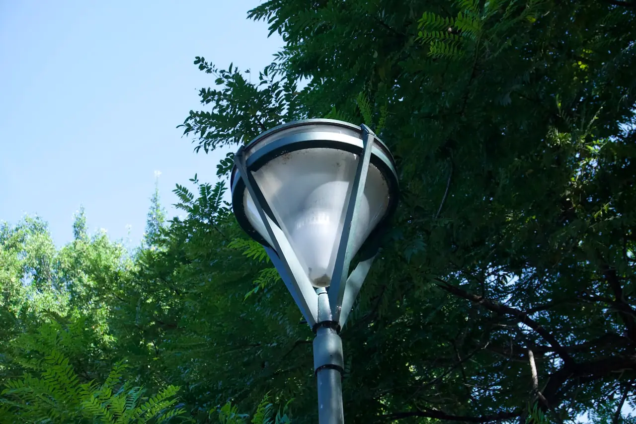 Lamp post